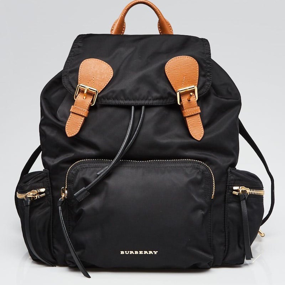 🚫 SOLD 🚫 Burberry Rucksack Backpack Great Condition
